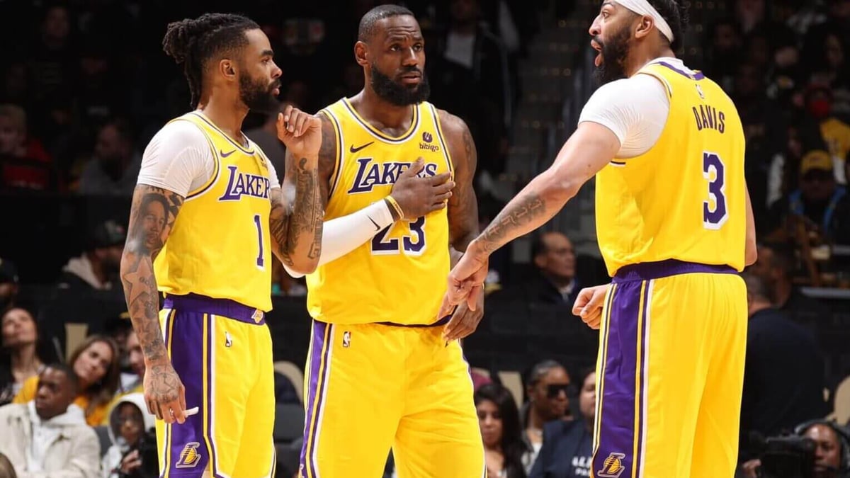 lakers-journey-to-redemption-from-road-triumphs-to-championship-aspirations